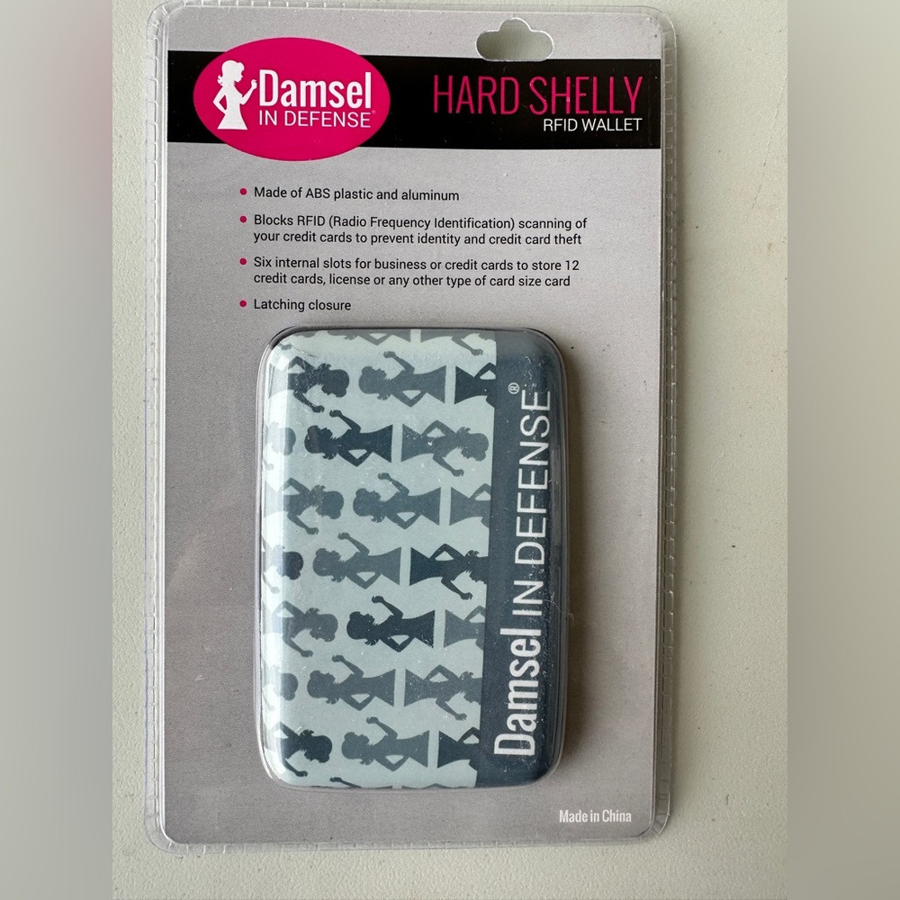 Damsel and Defense Hard Shelly